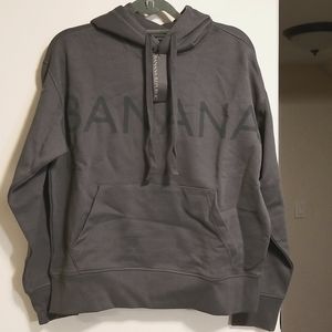 **SOLD**  NWT. Banana Republic men's pullover hoodie